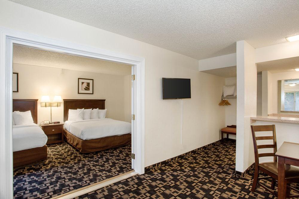 Morningglory Inn & Suites Bellingham Buitenkant foto
