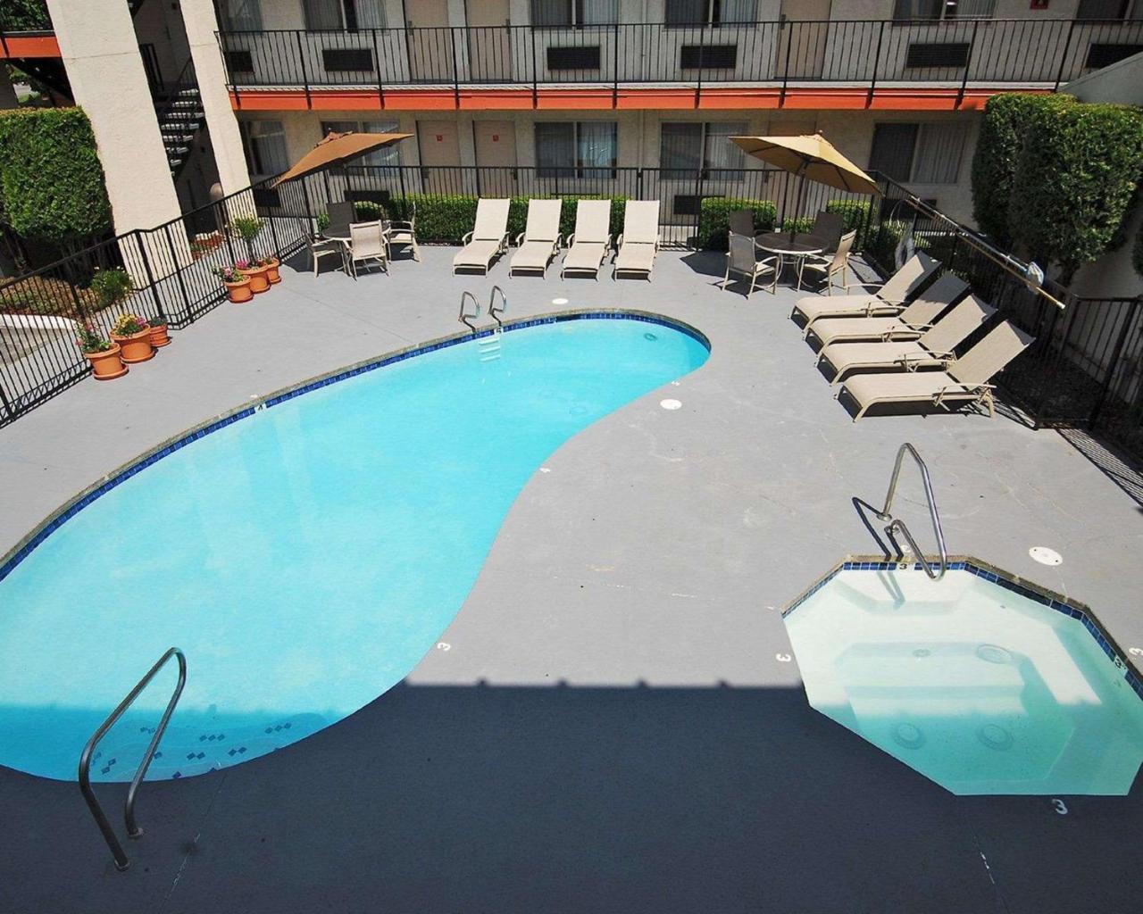 Morningglory Inn & Suites Bellingham Buitenkant foto