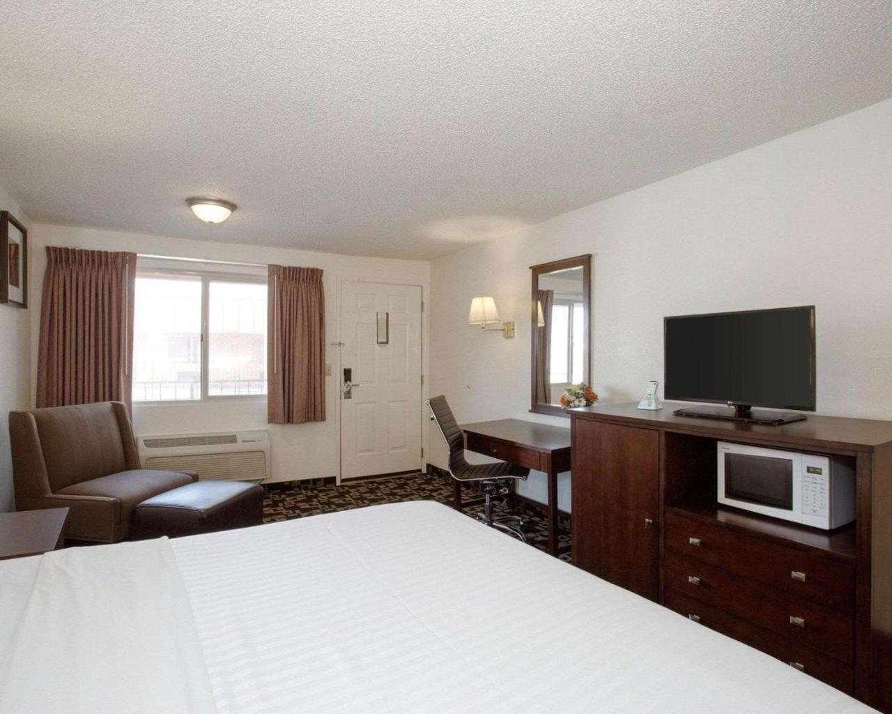 Morningglory Inn & Suites Bellingham Buitenkant foto