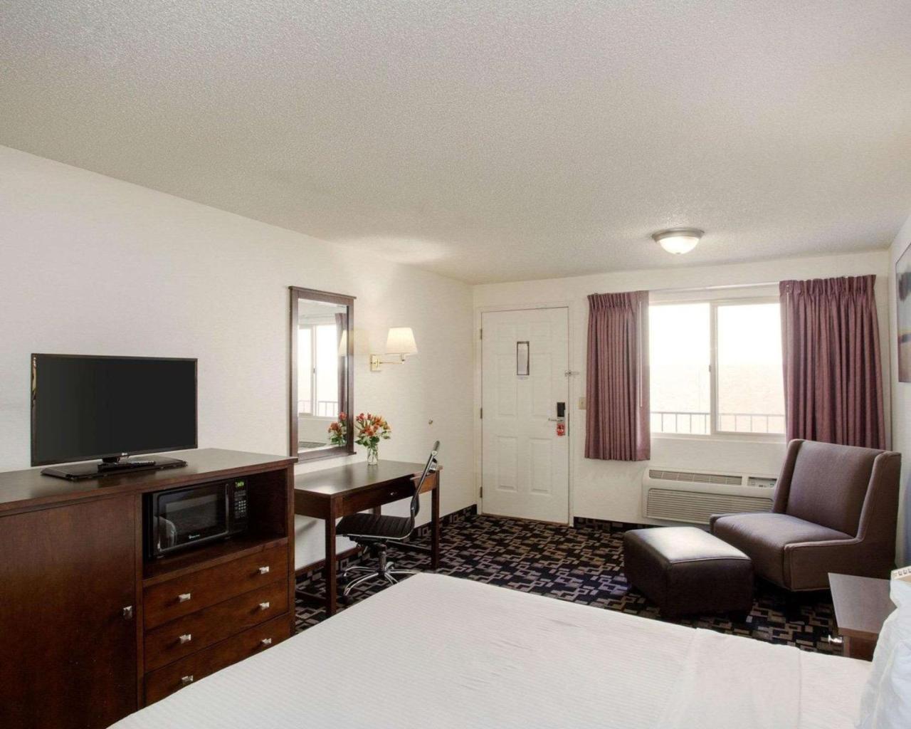 Morningglory Inn & Suites Bellingham Buitenkant foto